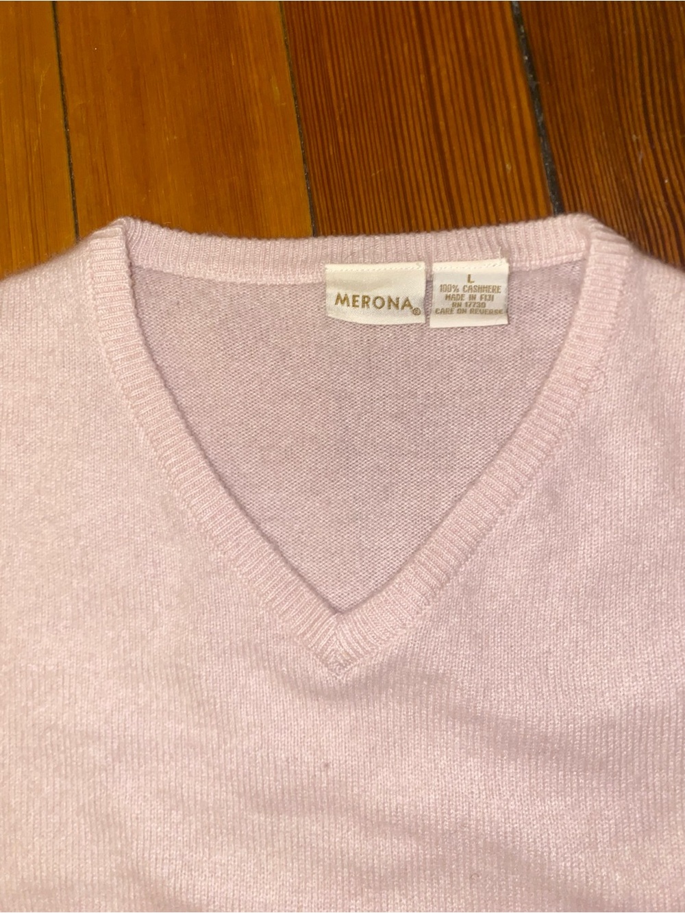 Cashmere Light Pink V-Neck Sweater - Picture 2 of 5